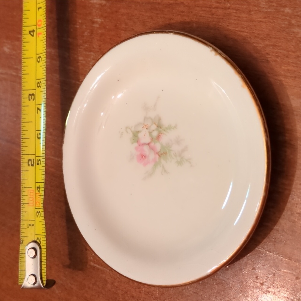 Vintage Gold-Rimmed Butter Pats, Set of 4 - Picture 3 of 7